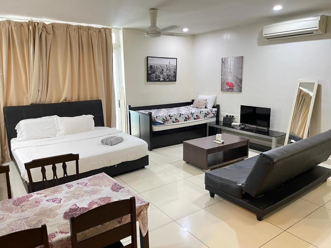 Jb City D'Esplanade Shopping Mall Apartment Johor Bahru Extérieur photo