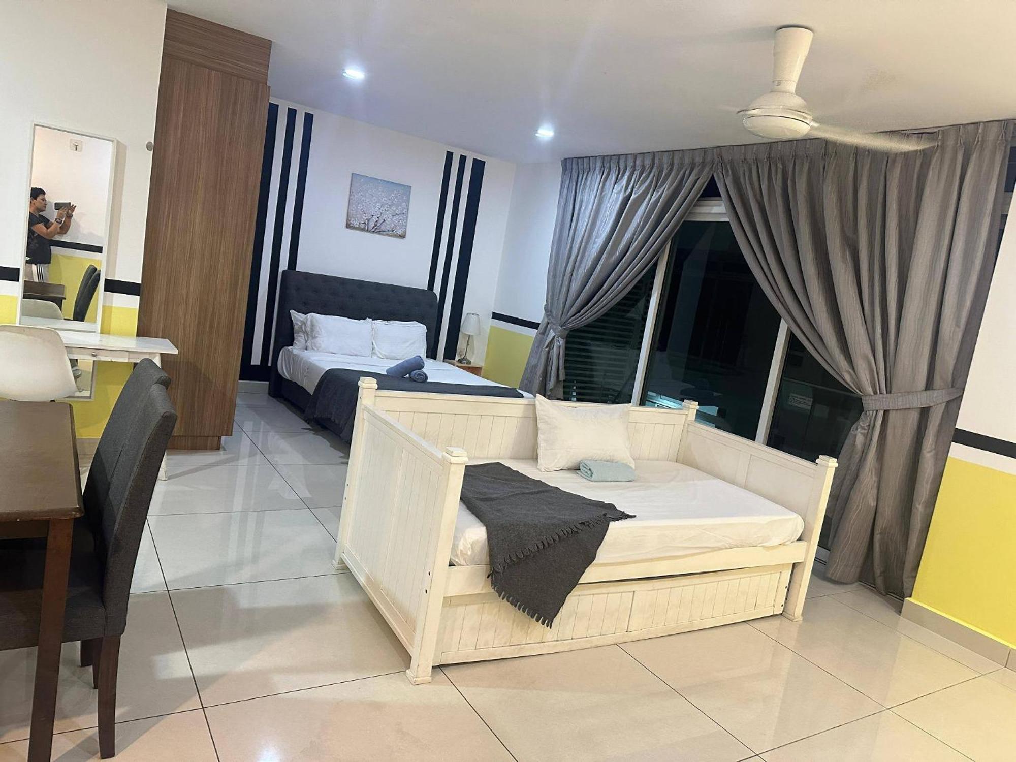 Jb City D'Esplanade Shopping Mall Apartment Johor Bahru Extérieur photo